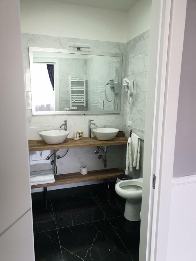 Dimorra Boutique Rooms 那不勒斯 外观 照片