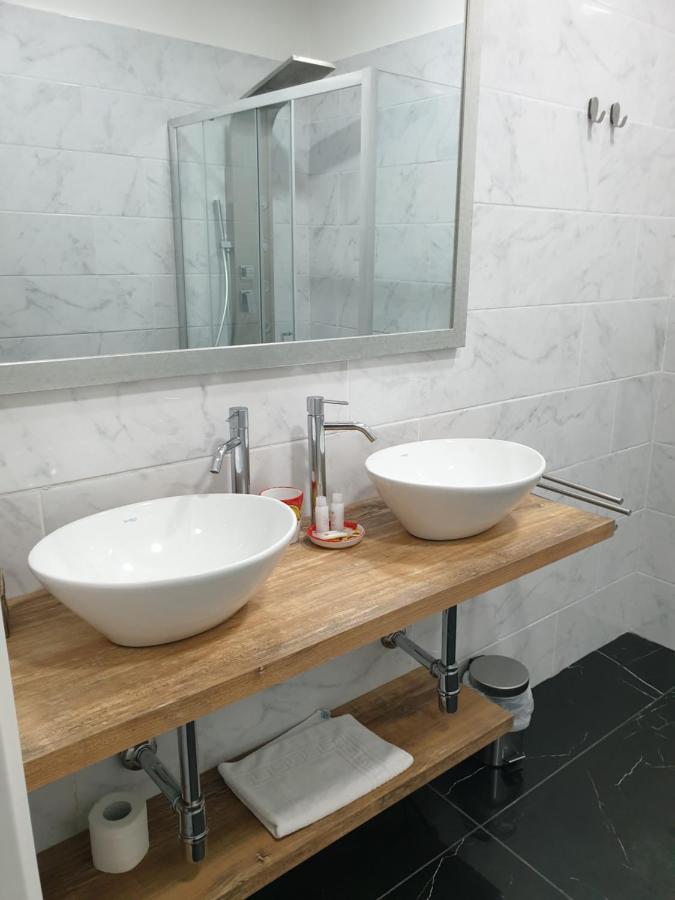 Dimorra Boutique Rooms 那不勒斯 外观 照片